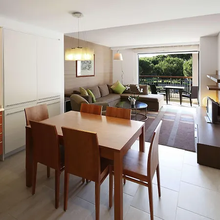 אתר נופש Hilton 5*