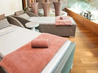 Hilton Resort 5*