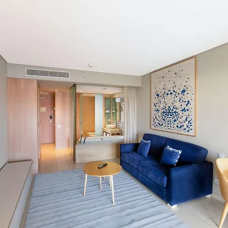 Hilton אתר נופש