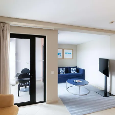 אתר נופש Hilton