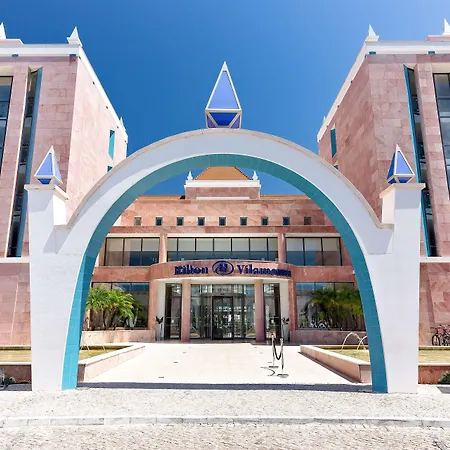 Hilton فيلامورا