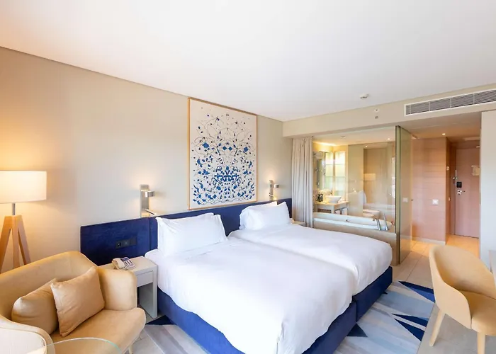 Hilton Курортный комплекс Виламура