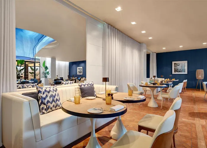 Hilton 5* Виламура