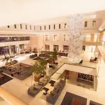 Üdülőközpont Hilton 5*